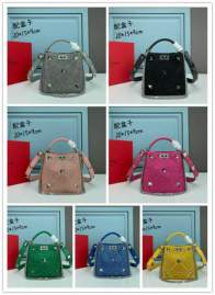 Picture of Valentino Handbags _SKUfw126238065fw